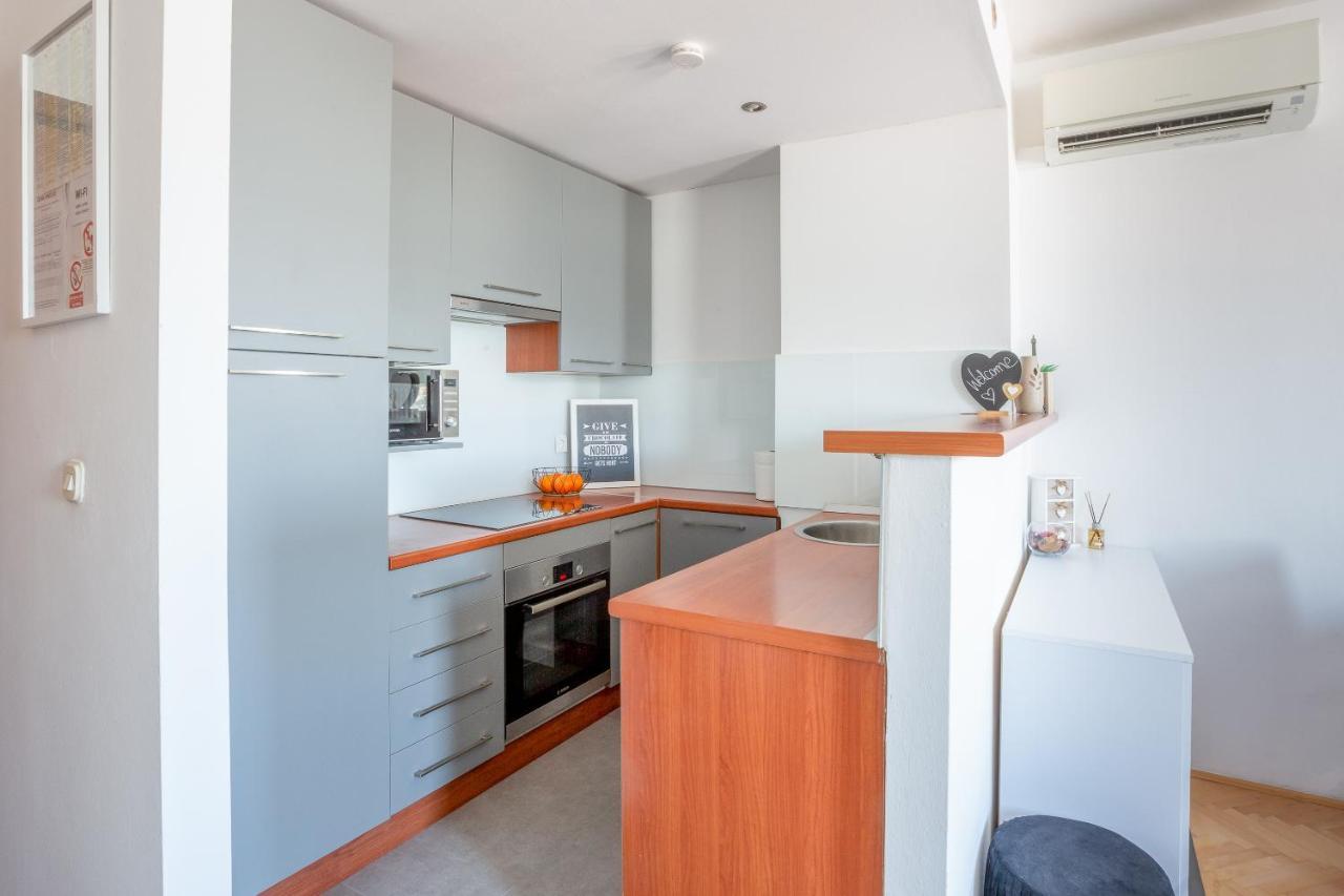 Apartman Luana Σπλιτ Εξωτερικό φωτογραφία